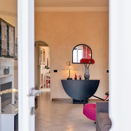 Crispi In Apartman Lido di Camaiore