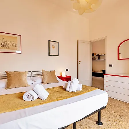 Crispi In Apartman *