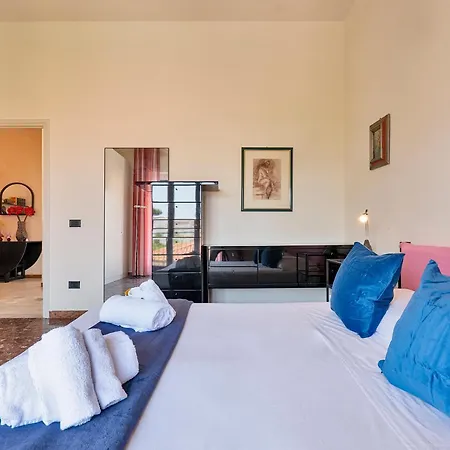 Apartman Crispi In *