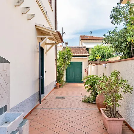 Apartment Crispi In *